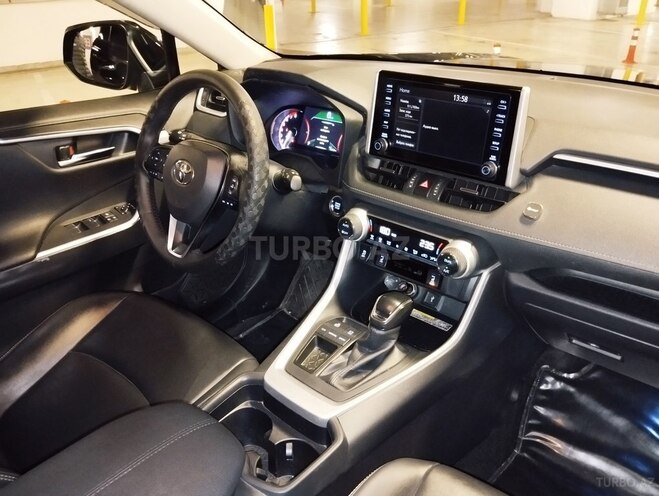 Toyota RAV4 2020, 69,900 km - 2.0 l - Bakı