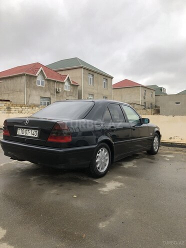 Mercedes C 240 1999, 320,000 km - 2.4 л - Sumqayıt
