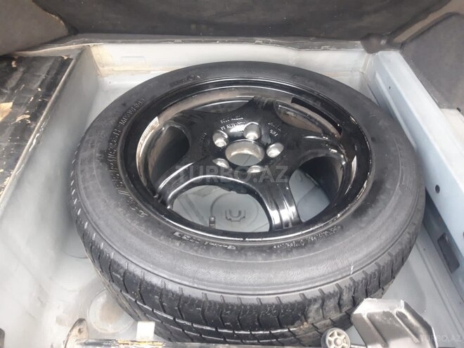 Mercedes E 240 1999, 260,352 km - 2.4 l - Şəmkir