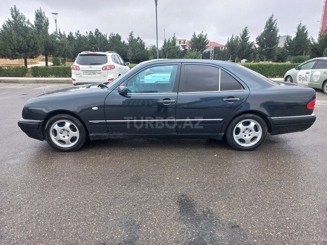 Mercedes E 230 1996, 236,456 km - 2.3 l - Bakı