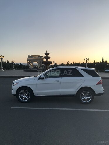 Mercedes  2014, 178,100 km - 2.1 l - Gəncə