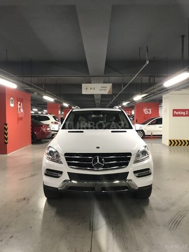 Mercedes  2014, 178,100 km - 2.1 l - Gəncə