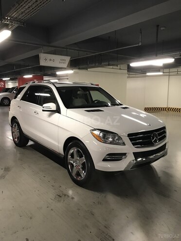 Mercedes  2014, 178,100 km - 2.1 l - Gəncə