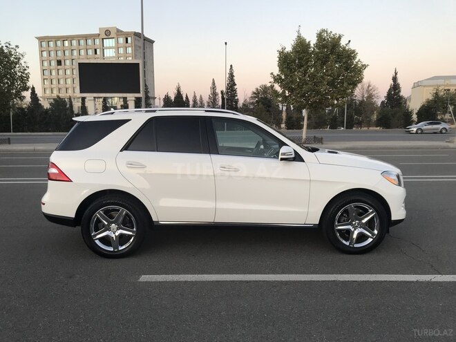 Mercedes  2014, 178,100 km - 2.1 l - Gəncə