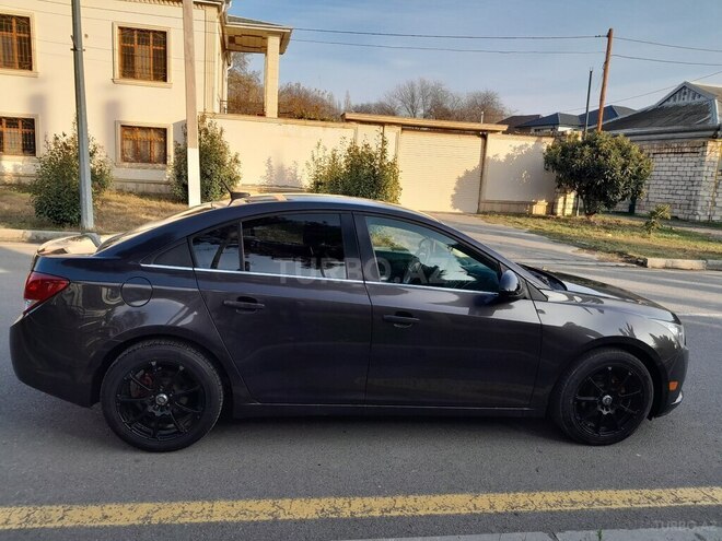 Chevrolet Cruze 2014, 268,328 km - 1.4 l - Mingəçevir