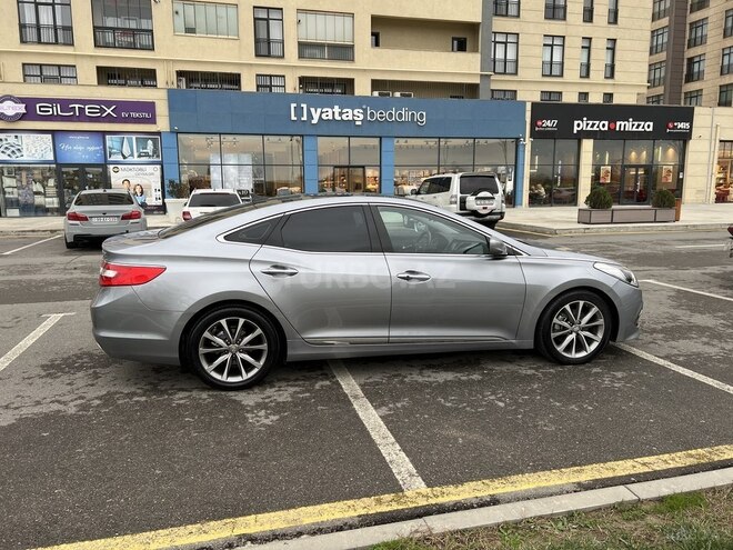 Hyundai Grandeur 2015, 141,457 km - 2.2 l - Bakı