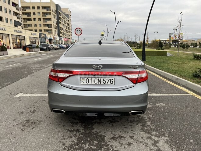 Hyundai Grandeur 2015, 141,457 km - 2.2 l - Bakı