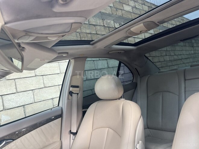 Mercedes E 240 2002, 295,000 km - 2.4 л - Bakı