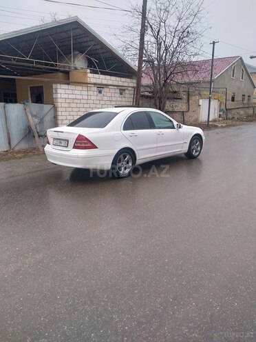 Mercedes C 180 2002, 348,000 km - 1.8 l - Qazax