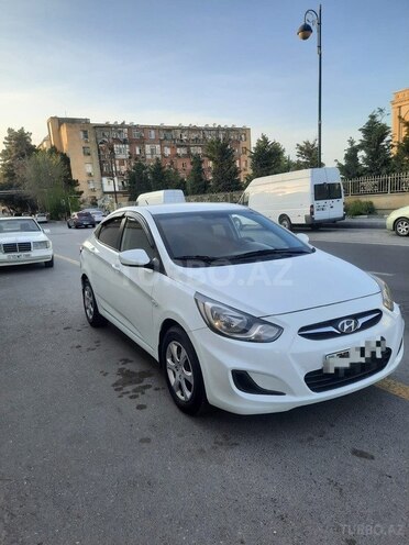 Hyundai Accent 2012, 234,000 km - 1.4 l - Bakı