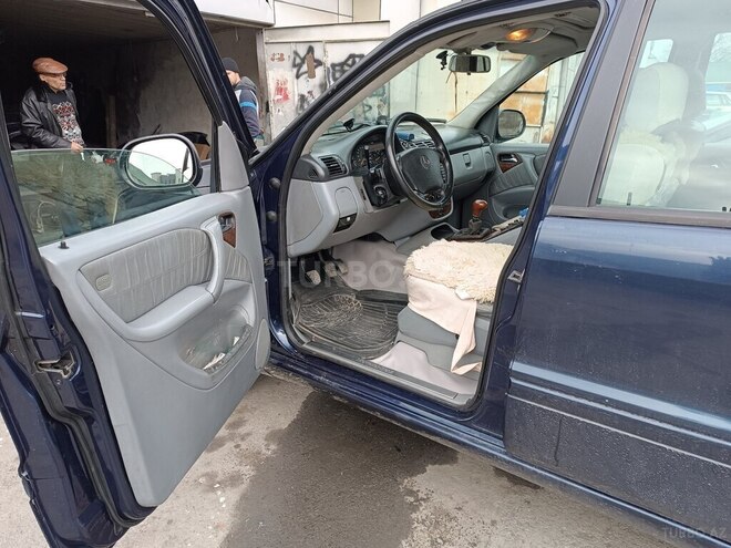 Mercedes ML 270 2000, 327,564 km - 2.7 л - Qəbələ