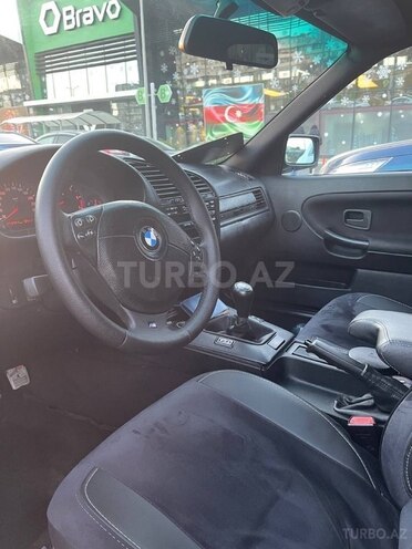 BMW 325 1995, 253,000 km - 2.5 l - Bakı