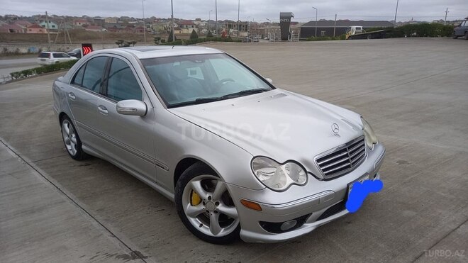 Mercedes C 180 2005, 352,500 km - 1.8 l - Bakı