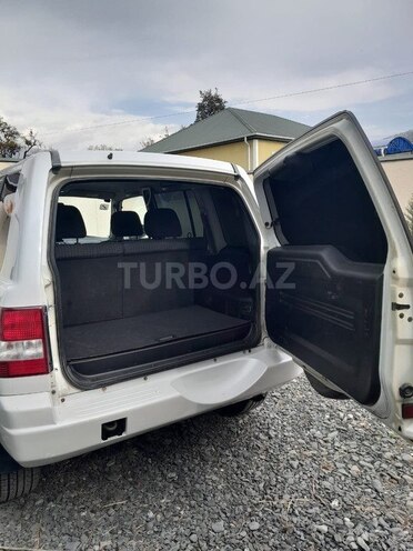 Mitsubishi Pajero io 2000, 199,852 km - 2.0 л - Zaqatala