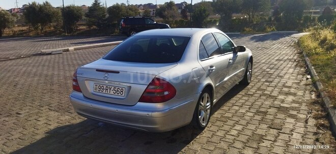 Mercedes E 240 2003, 313,000 km - 2.6 l - Bakı