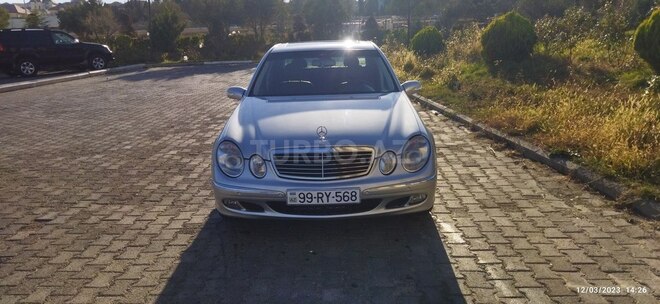 Mercedes E 240 2003, 313,000 km - 2.6 l - Bakı