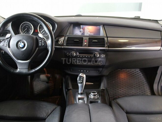 BMW X6 2008, 270,000 km - 4.4 л - Bakı