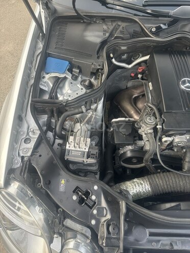 Mercedes E 200 2006, 191,800 km - 1.8 l - Sabirabad