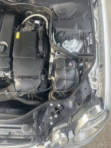 Mercedes E 200 2006, 191,800 km - 1.8 l - Sabirabad