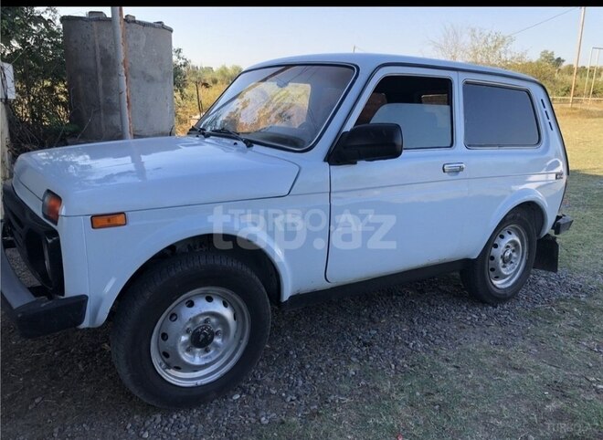 LADA (VAZ) Niva 1999, 222,000 km - 1.7 l - Tovuz
