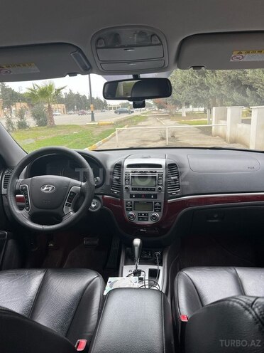 Hyundai Santa Fe 2009, 158,000 km - 2.0 l - Salyan