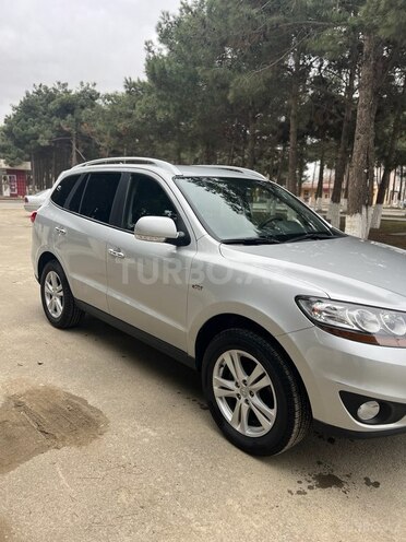 Hyundai Santa Fe 2009, 158,000 km - 2.0 l - Salyan