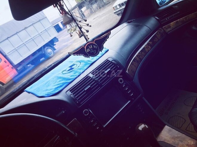 BMW 525 1998, 250,000 km - 2.5 l - Qazax