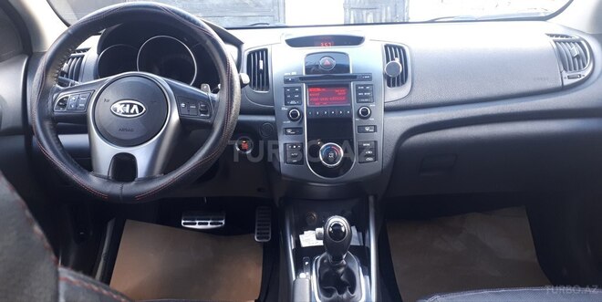 Kia Cerato 2011, 175,000 km - 2.0 l - Bakı