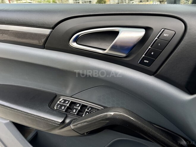 Porsche Cayenne Turbo S 2012, 102,000 km - 4.8 л - Bakı