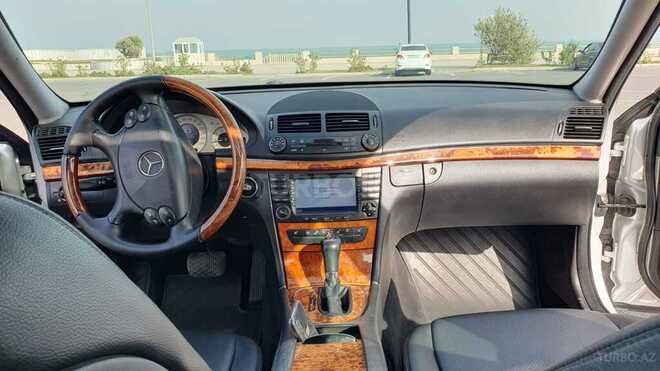 Mercedes E 350 2007, 233,800 km - 3.5 l - Sumqayıt
