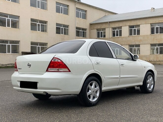 Nissan Sunny 2010, 236,000 km - 1.6 l - Bakı