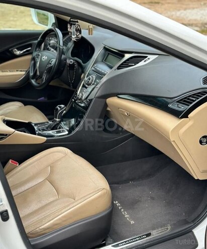 Hyundai Grandeur 2011, 245,000 km - 3.0 л - Bakı