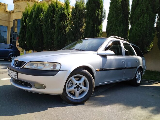 Opel Vectra 1997, 380,000 km - 2.0 л - Zaqatala