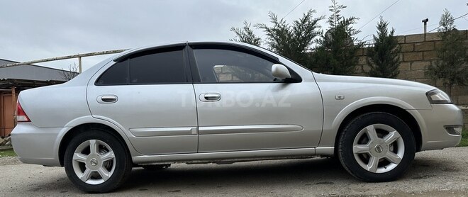 Nissan Sunny 2011, 208,000 km - 1.6 l - Siyəzən