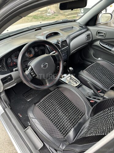 Nissan Sunny 2011, 208,000 km - 1.6 l - Siyəzən