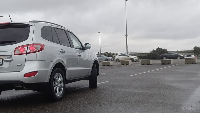 Hyundai Santa Fe 2009, 249,021 km - 2.0 л - Bakı