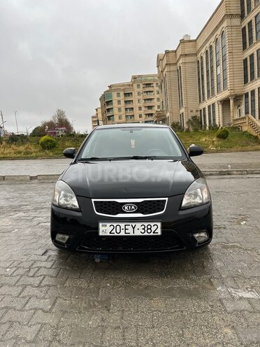 Kia Rio 2010, 190,000 km - 1.4 л - Bakı