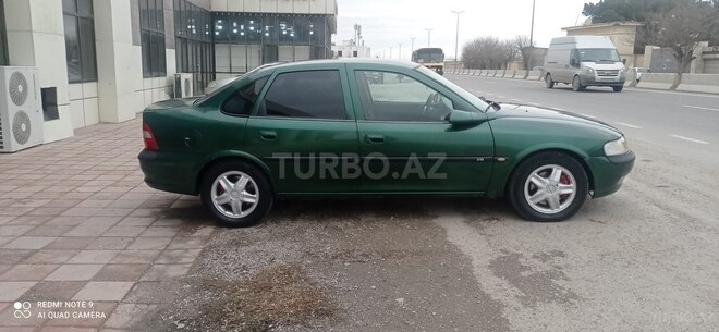 Opel Vectra 1995, 214,412 km - 2.0 l - Sumqayıt