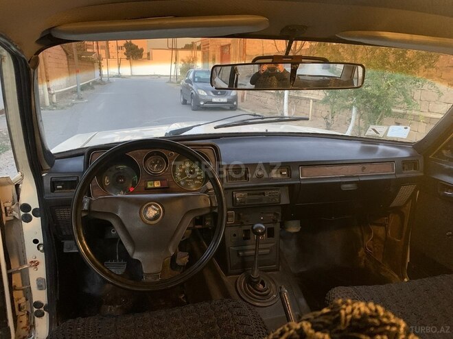 GAZ 24-10 1988, 298,300 km - 2.4 л - Bakı