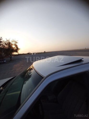 Mercedes E 220 1995, 850,000 km - 2.2 l - Hacıqabul