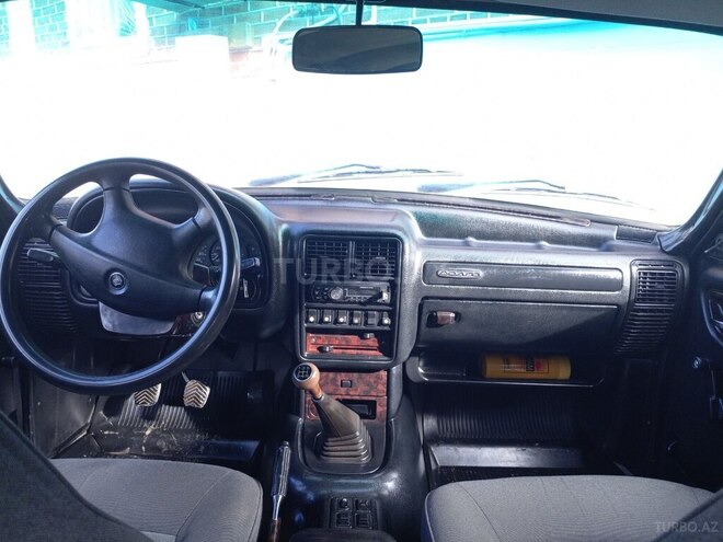 GAZ 31105 2004, 170,000 km - 2.4 l - Lənkəran
