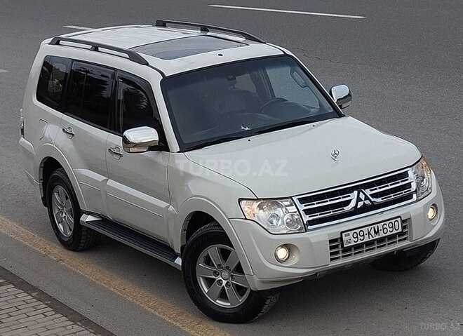 Mitsubishi Pajero 2008, 220,000 km - 3.0 л - Bakı