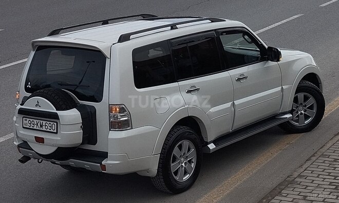 Mitsubishi Pajero 2008, 220,000 km - 3.0 л - Bakı
