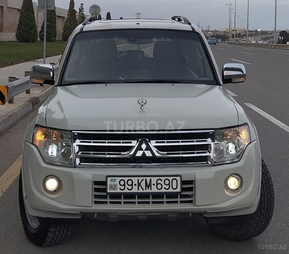 Mitsubishi Pajero 2008, 220,000 km - 3.0 л - Bakı