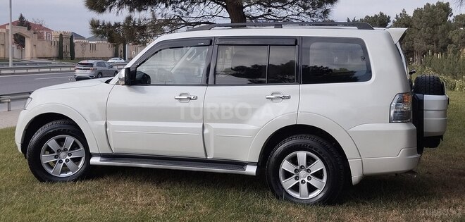 Mitsubishi Pajero 2008, 220,000 km - 3.0 л - Bakı