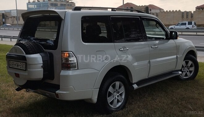Mitsubishi Pajero 2008, 220,000 km - 3.0 л - Bakı