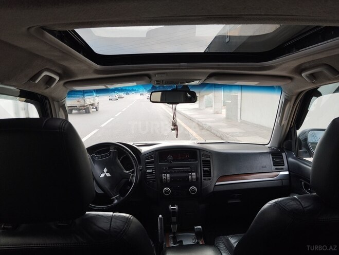 Mitsubishi Pajero 2008, 220,000 km - 3.0 л - Bakı