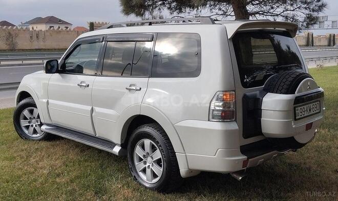 Mitsubishi Pajero 2008, 220,000 km - 3.0 л - Bakı