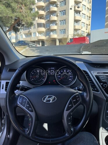 Hyundai Elantra 2014, 178,671 km - 1.8 l - Bakı