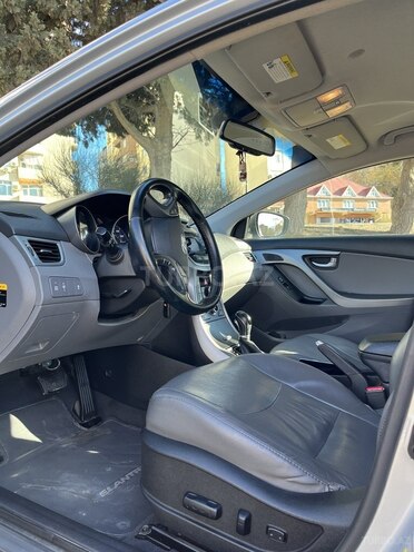 Hyundai Elantra 2014, 178,671 km - 1.8 l - Bakı